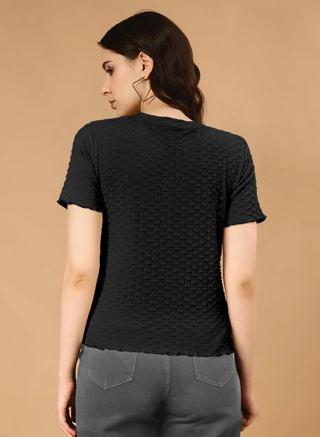 تايك تو تيشيرت محبوك بتفاصيل بارزة الملمس